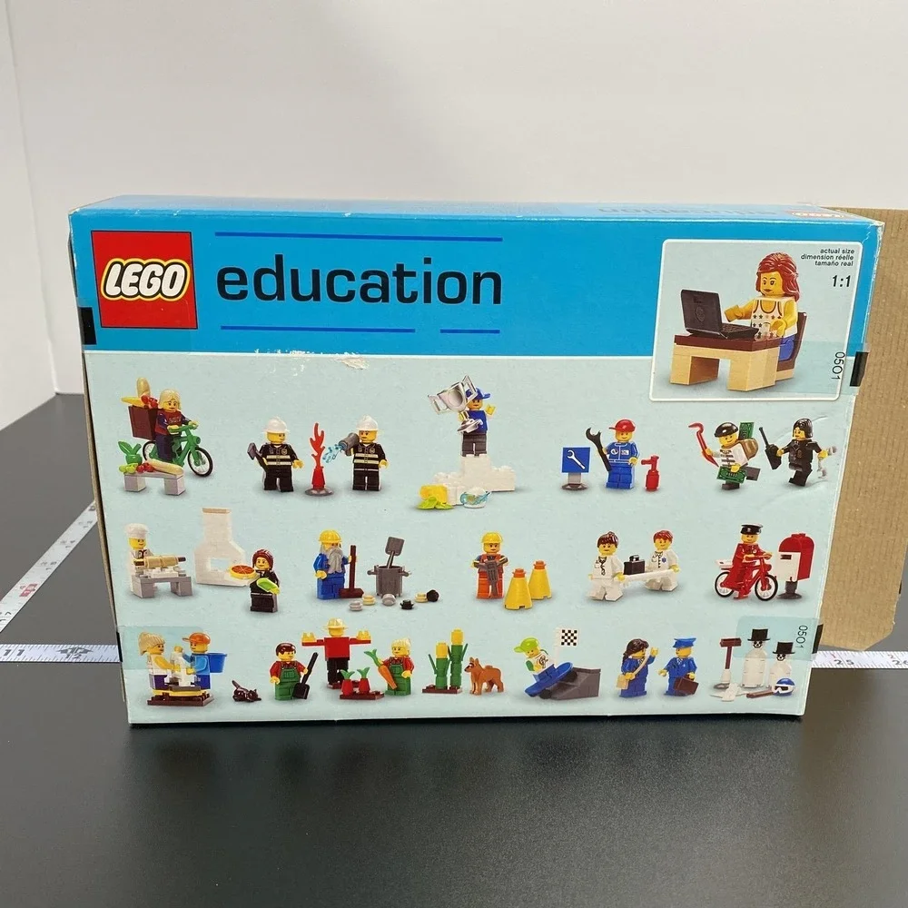 LEGO Education 9348 Play And‎ Learning Set 256 Piece Complete 4+ Kids Box
